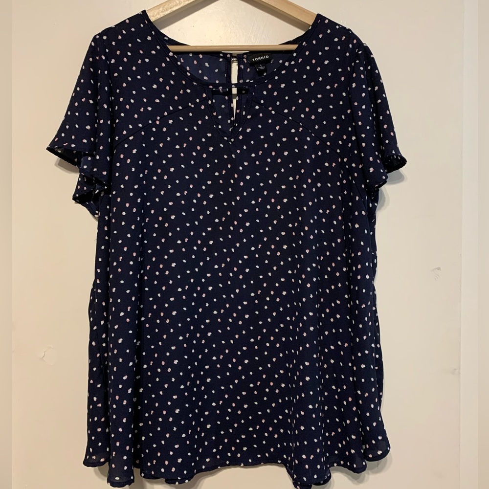 Torrid Short Sleeve Polka Dot Top Size 1